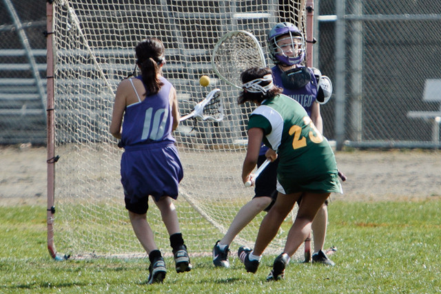 19982_7-8_Girls_LAX_v_Mukilteo_031911